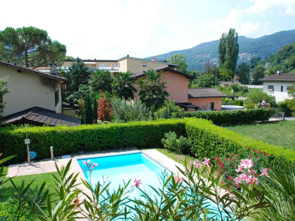 Apartment Caslago-1 room 2